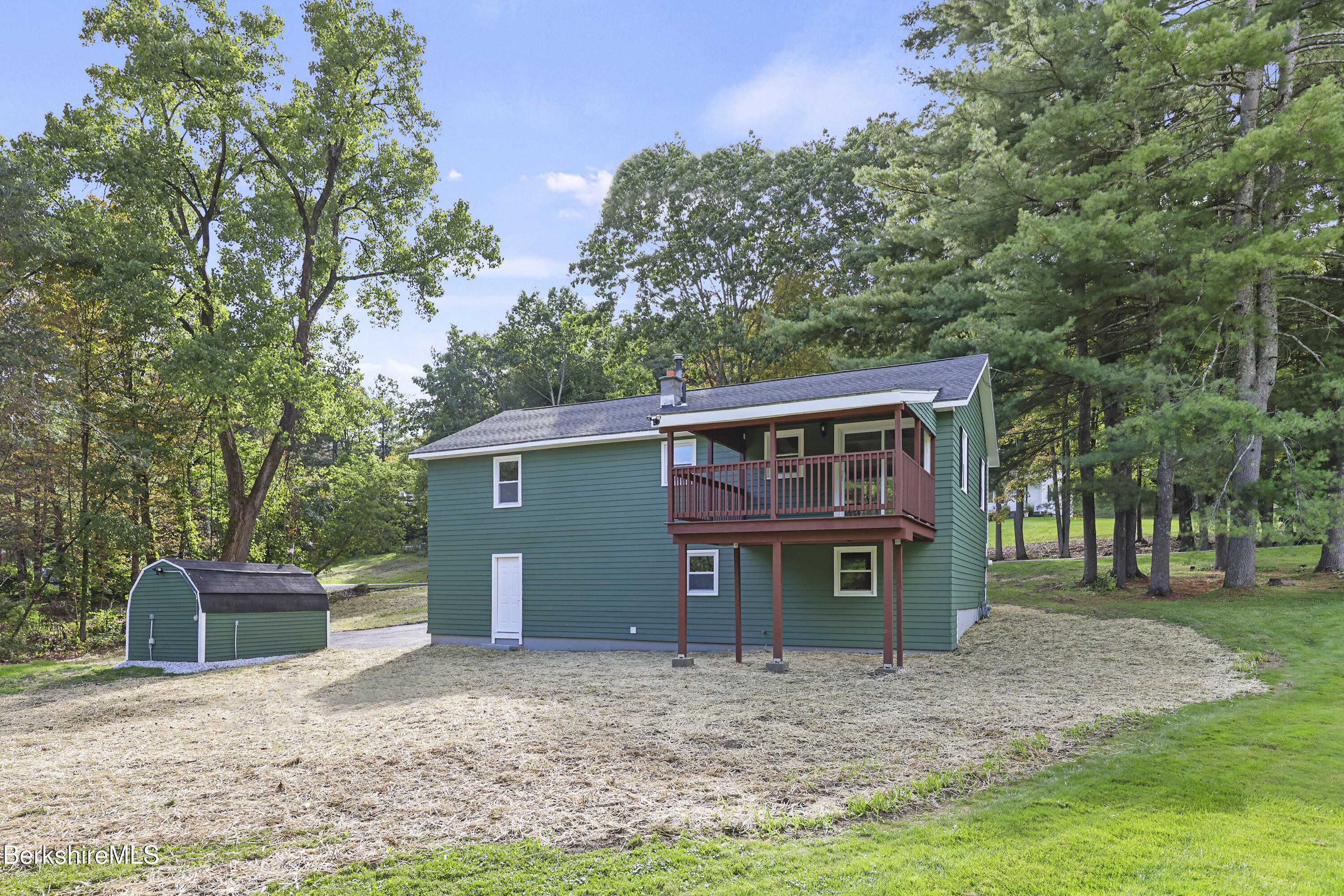 306 Partridge Road Pittsfield, MA 01201 - Photo 43 of 55 Exterior Back