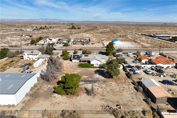 $570,000 | 3322 East Ave H, Lancaster, CA 93535