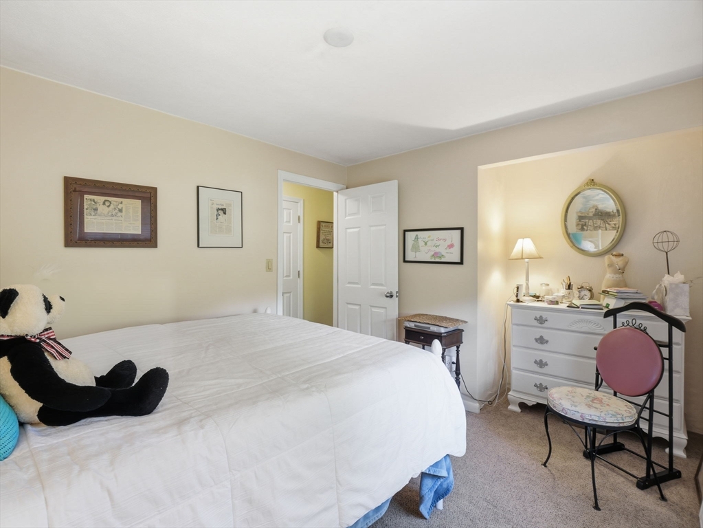 77 Old Stage Road Chelmsford, MA 01824 - Photo 19 of 40