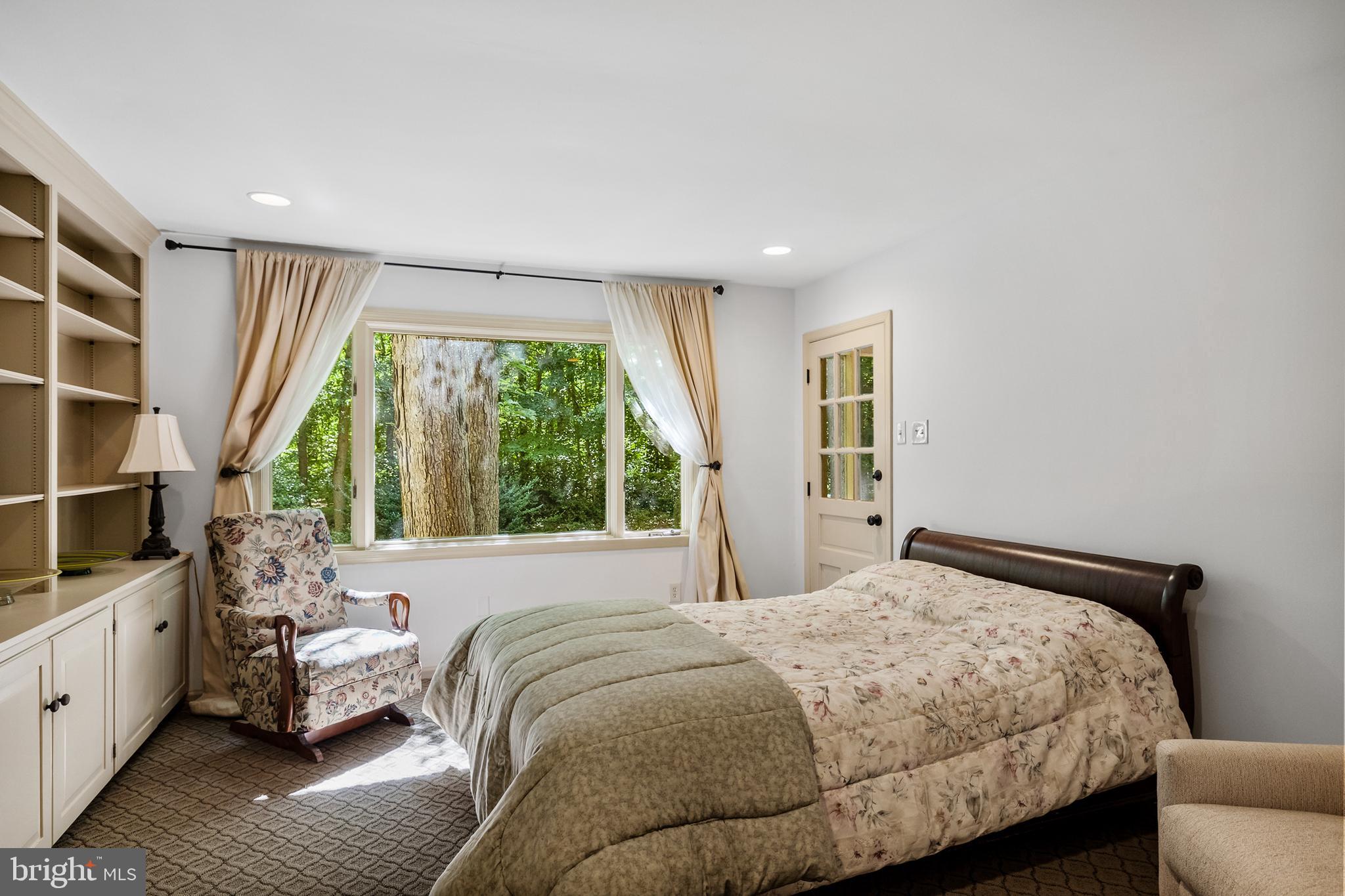 708 Iron Post Road Moorestown, NJ 08057 - Photo 16 of 36