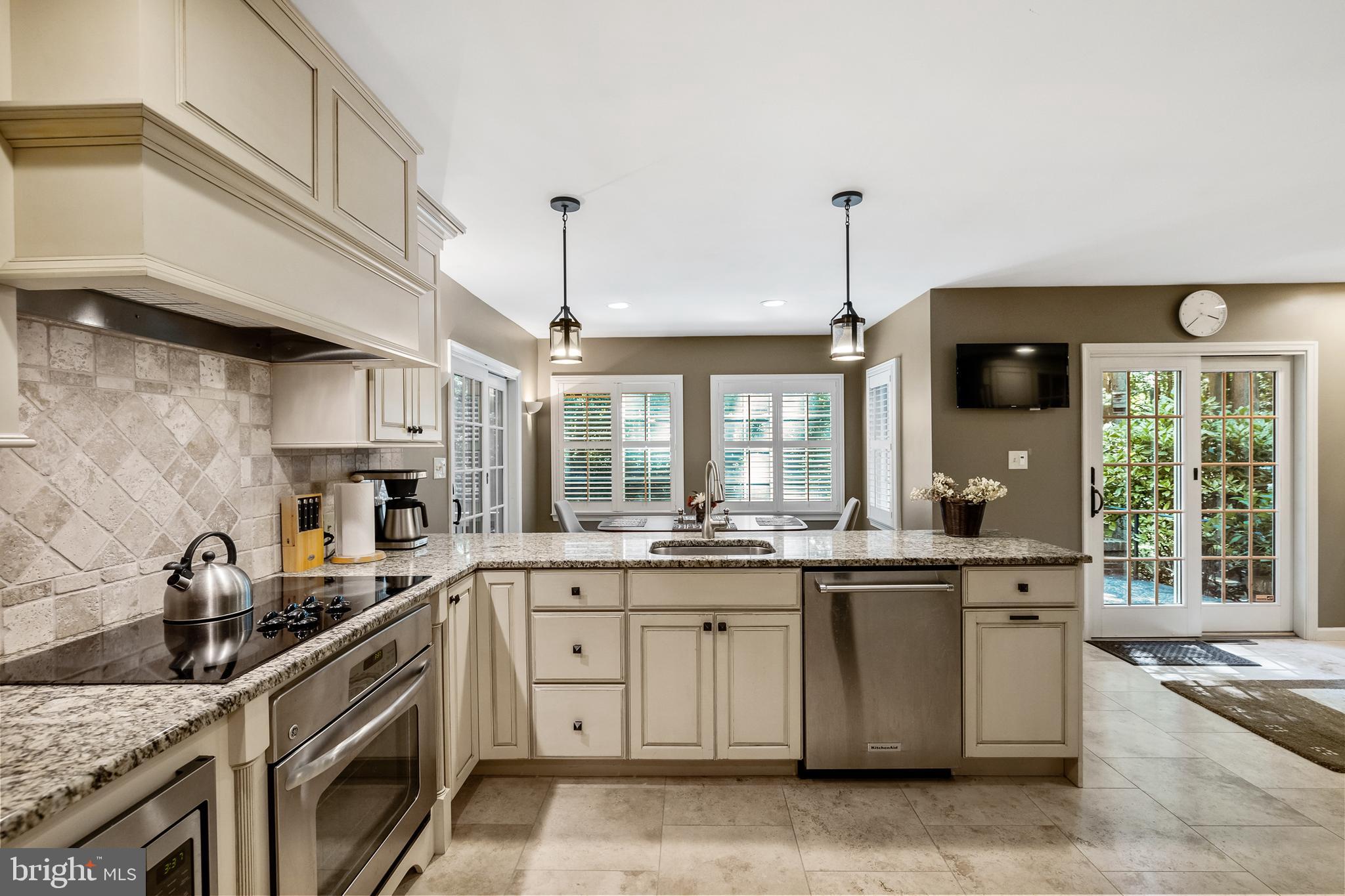 708 Iron Post Road Moorestown, NJ 08057 - Photo 8 of 36