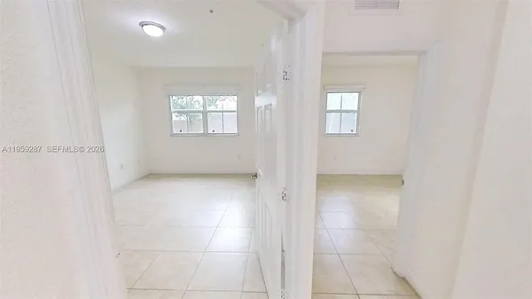 $2,700 | 230 Northwest 109th Avenue, Unit 103, Miami, FL 33172