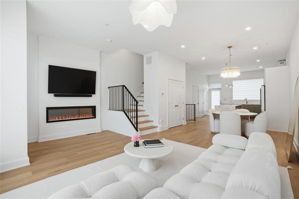 4312 Summit Street Pittsburgh, PA 15201 - Photo 16 of 48