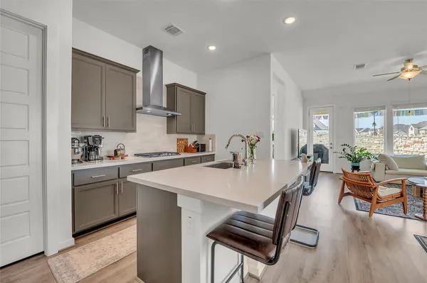 $2,400 | 187 Alicante Lane, Georgetown, TX 78628