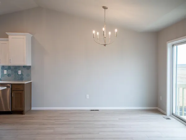 $479,999 | 10219 73rd Street South, Horace, ND 58047
