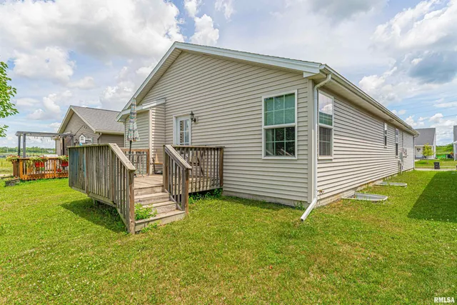 $260,000 | 3 Megan Court, Bloomington, IL 61705