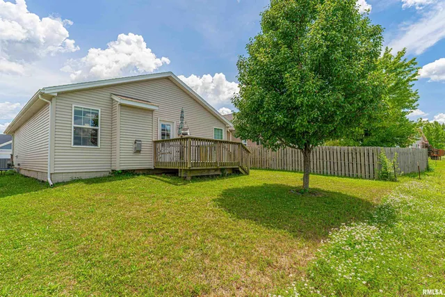 $260,000 | 3 Megan Court, Bloomington, IL 61705