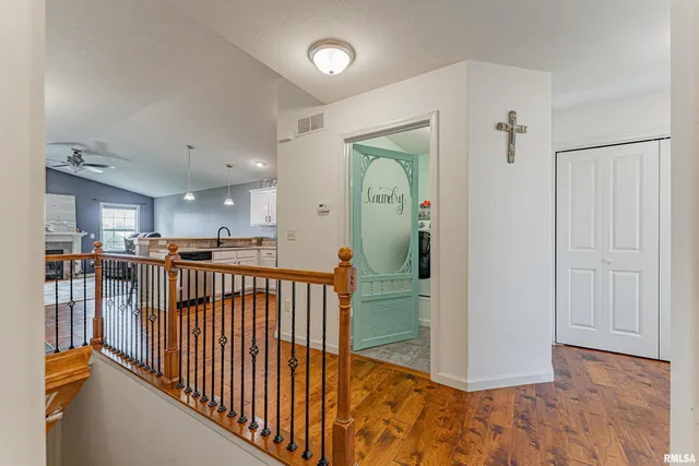 $260,000 | 3 Megan Court, Bloomington, IL 61705