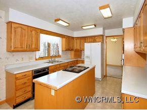 116 Alexander Road Alexander, NC 28701 - Photo 5 of 19 Gallery Image 5
