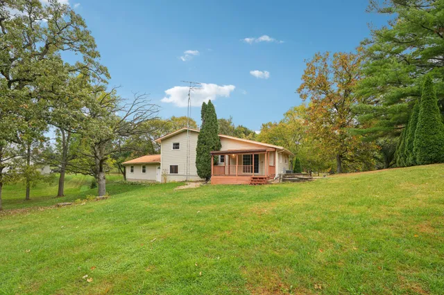 $429,900 | N7427 Hillendale Parkway, Beaver Dam, WI 53916