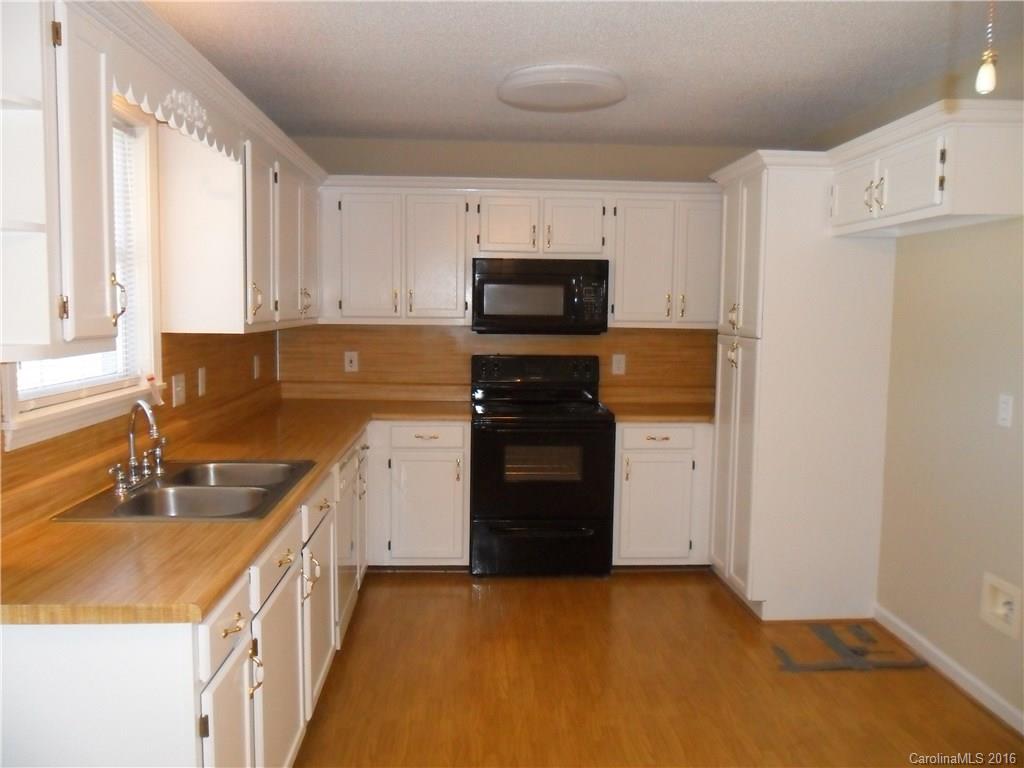 652 East Rambo Road, Unit 27 Rock Hill, SC 29730 - Photo 11 of 18 Gallery Image 11