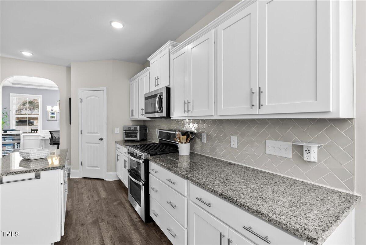 804 Peterson Ridge Road Fuquay-Varina, NC 27526 - Photo 10 of 35 33-DSC02784