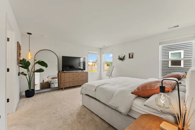 $814,000 | 21742 North Ashley Street, Kildeer, IL 60047