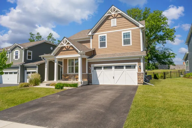 $814,000 | 21742 North Ashley Street, Kildeer, IL 60047