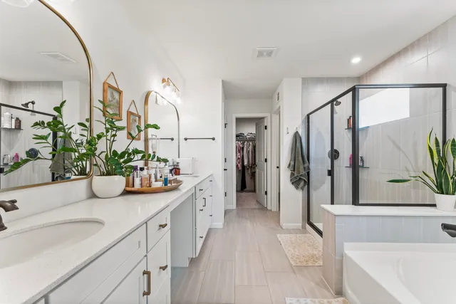 $814,000 | 21742 North Ashley Street, Kildeer, IL 60047