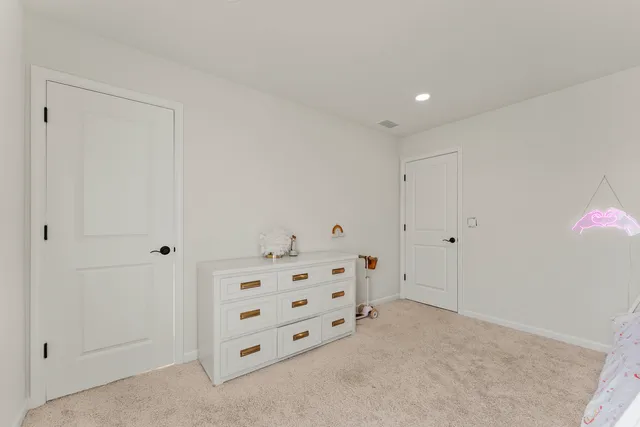 $814,000 | 21742 North Ashley Street, Kildeer, IL 60047