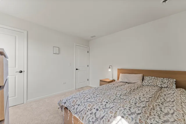 $814,000 | 21742 North Ashley Street, Kildeer, IL 60047