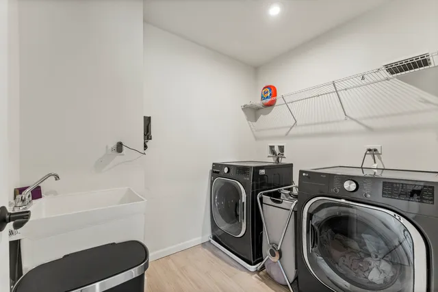 $814,000 | 21742 North Ashley Street, Kildeer, IL 60047