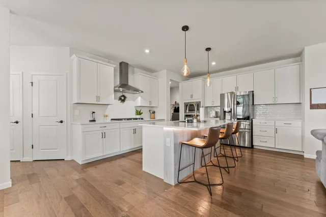 $814,000 | 21742 North Ashley Street, Kildeer, IL 60047