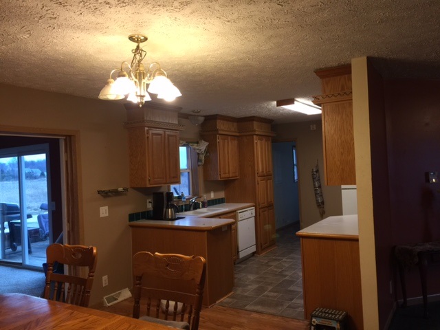 9984 East Pleasant Valley Road Shepherd, MI 48883 - Photo 25 of 31 1812763-24.JPG