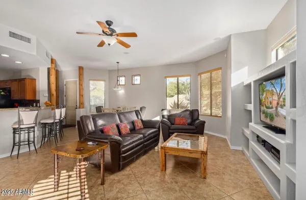 $2,200 | 6091 East Knolls Way North, Cave Creek, AZ 85331