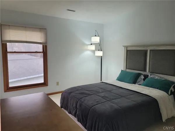 $234,540 | 3054 Town Center Road East, Lysander, NY 13027