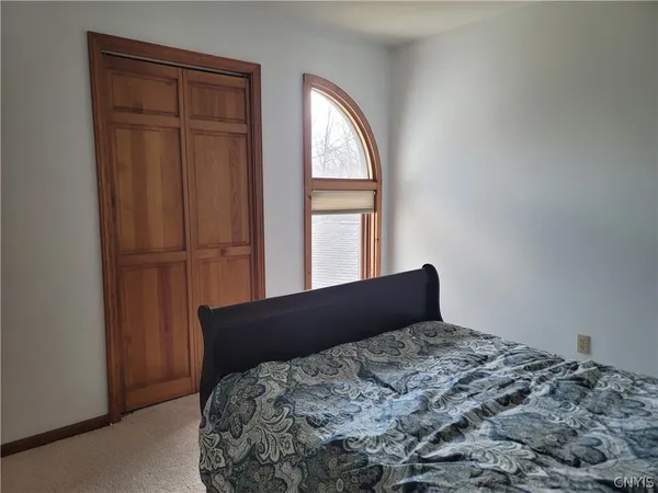 $234,540 | 3054 Town Center Road East, Lysander, NY 13027