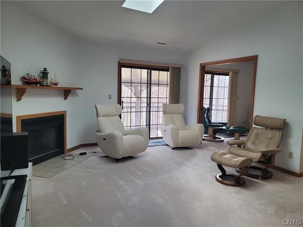 $234,540 | 3054 Town Center Road East, Lysander, NY 13027