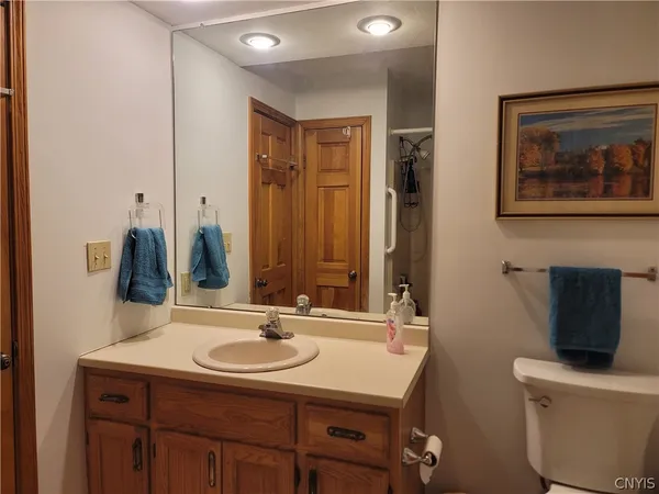 $234,540 | 3054 Town Center Road East, Lysander, NY 13027