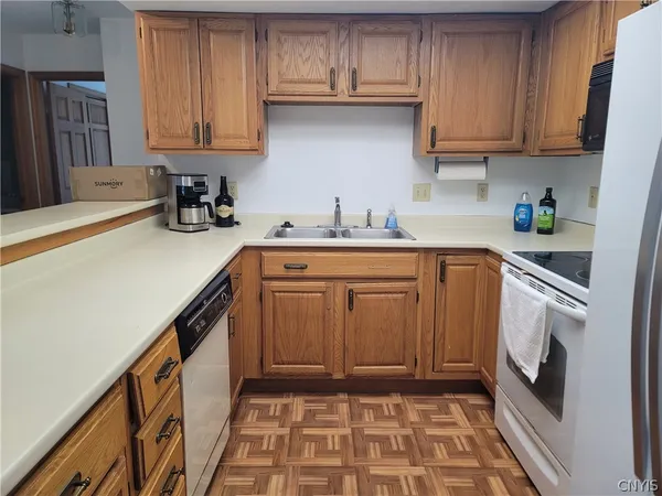 $234,540 | 3054 Town Center Road East, Lysander, NY 13027