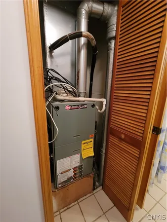 $234,540 | 3054 Town Center Road East, Lysander, NY 13027