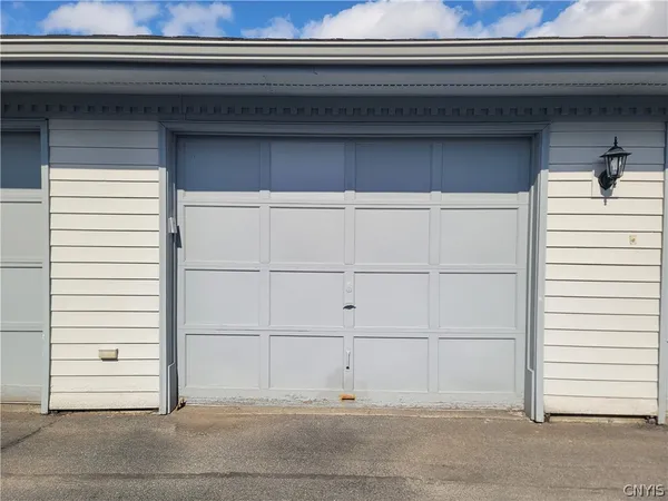 $234,540 | 3054 Town Center Road East, Lysander, NY 13027