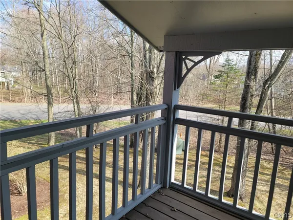 $234,540 | 3054 Town Center Road East, Lysander, NY 13027