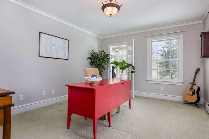 71 Cross Hill Road Cape Elizabeth, ME 04107 - Photo 31 of 51 71 Cross Hill Rd Cape-small-031-70-Offic