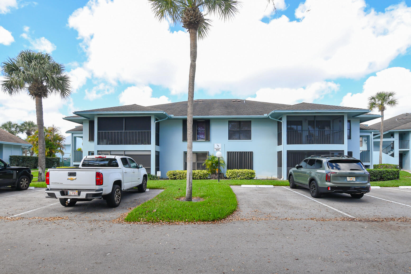 950 South Kanner Highway, Unit 905 Stuart, FL 34994 - Photo 1 of 34 LR-3145