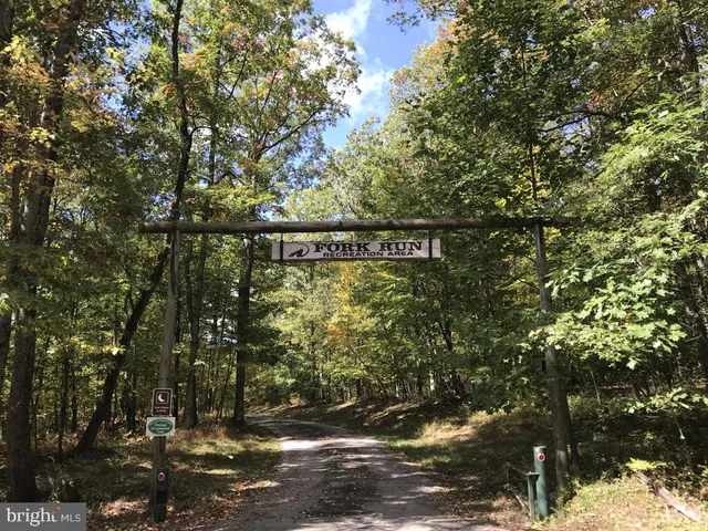 $649,000 | 1118 Lake Shore Drive, Oakland, MD 21550