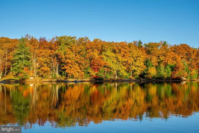 $649,000 | 1118 Lake Shore Drive, Oakland, MD 21550