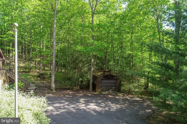 $649,000 | 1118 Lake Shore Drive, Oakland, MD 21550