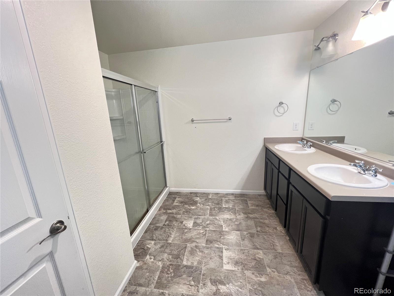 6040 North Gibralter Court Aurora, CO 80019 - Photo 12 of 14