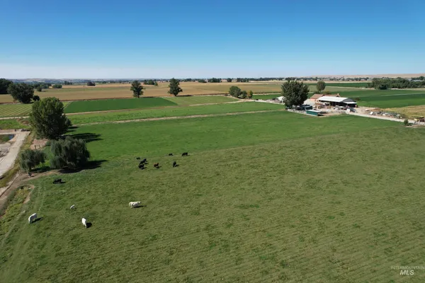 $2,700,000 | 4367 West Central Road, Emmett, ID 83617