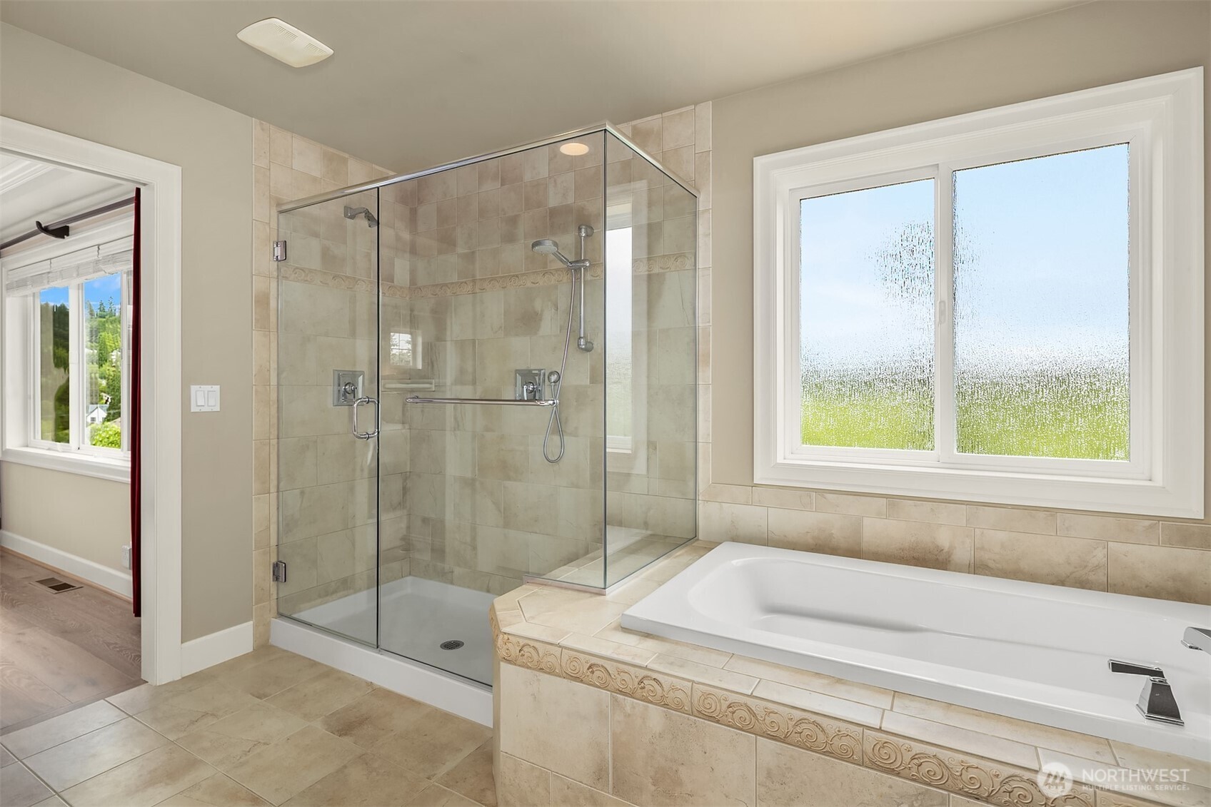 15016 97th Avenue Northeast Bothell, WA 98011 - Photo 33 of 40