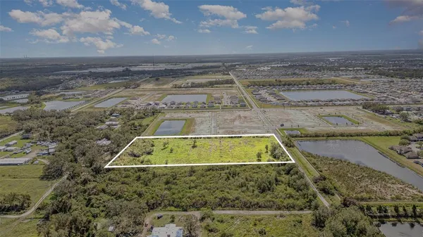 a view of outdoor space