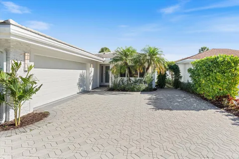 $3,195,000 | 17036 Bay Street, Jupiter, FL 33477