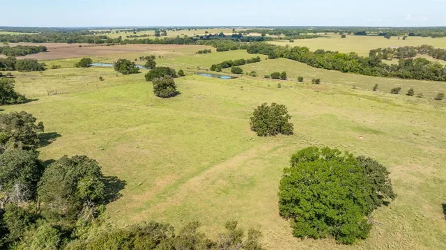 a view of an ocean view