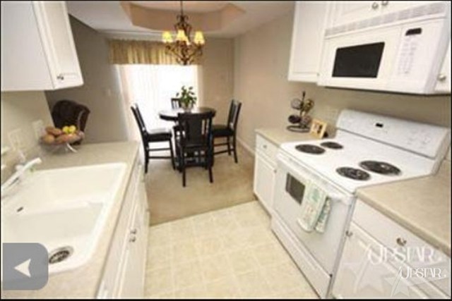 10037 Oak Trail Road Fort Wayne, IN 46825 - Photo 6 of 13