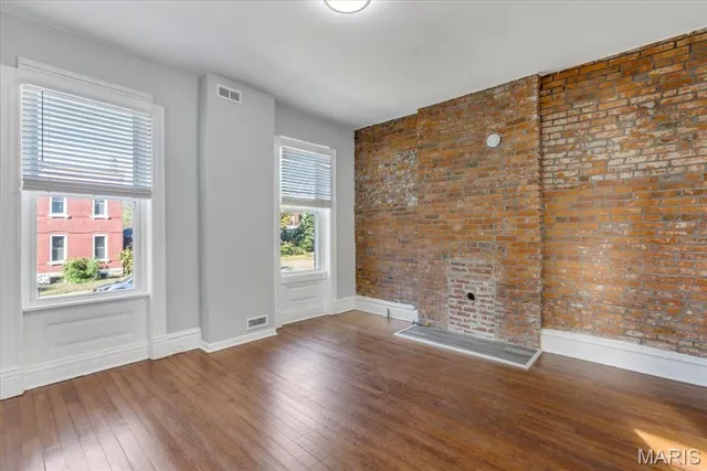 $180,000 | 3820 Wisconsin Avenue, St. Louis, MO 63118