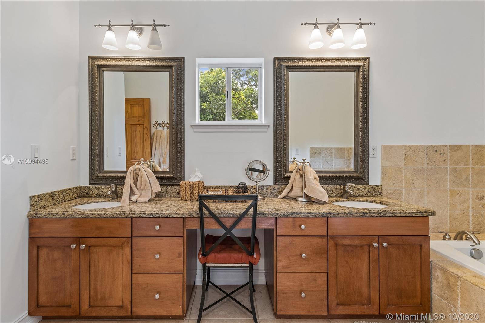 19485 Southwest 288th Street Homestead, FL 33030 - Photo 28 of 50