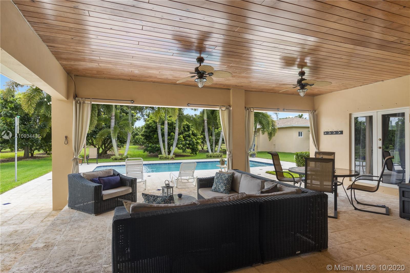 19485 Southwest 288th Street Homestead, FL 33030 - Photo 31 of 50