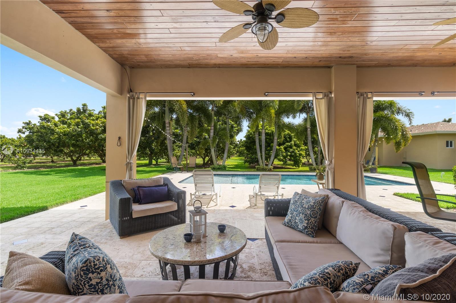 19485 Southwest 288th Street Homestead, FL 33030 - Photo 32 of 50