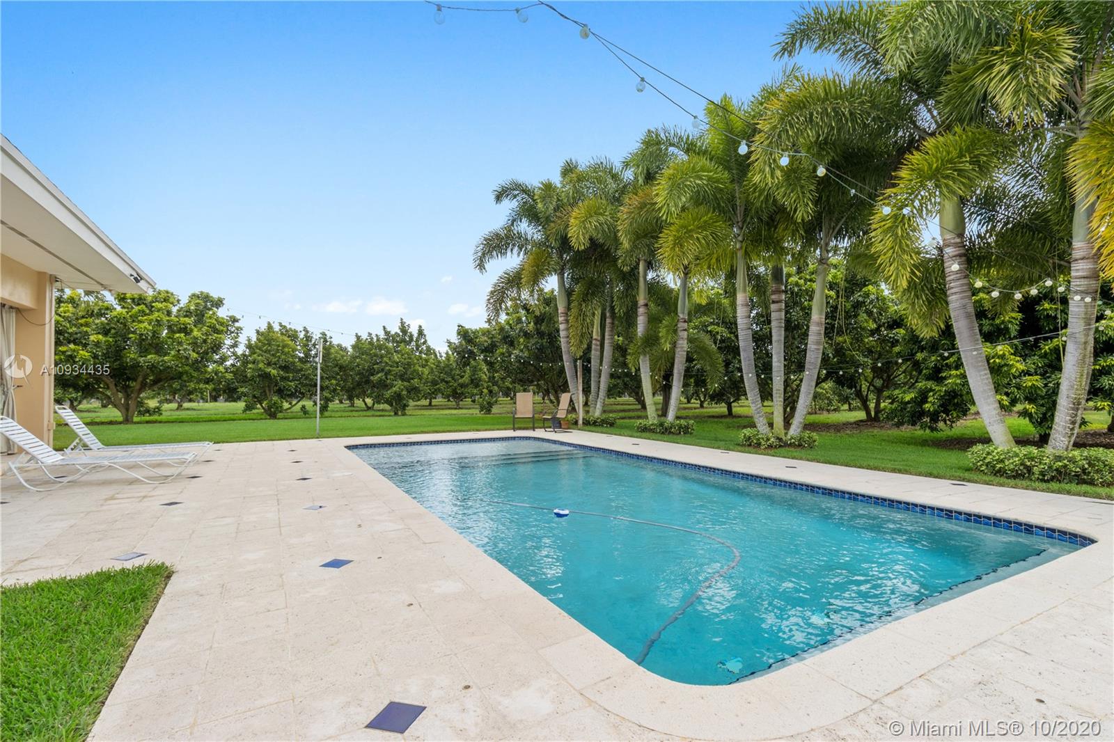 19485 Southwest 288th Street Homestead, FL 33030 - Photo 35 of 50